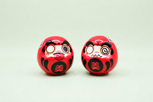 Daruma porcelana